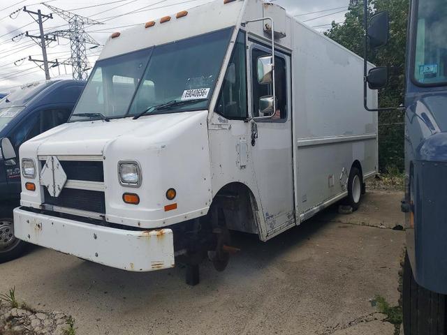 1998 FREIGHTLINER MT45 DELIVERY TRUCK