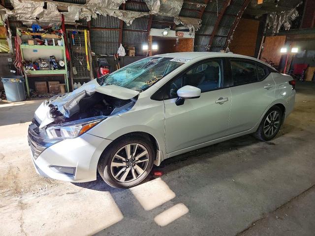 2024 NISSAN VERSA SV  