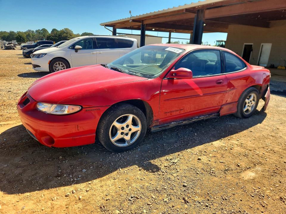 1997 PONTIAC GRAND PRIX GT  