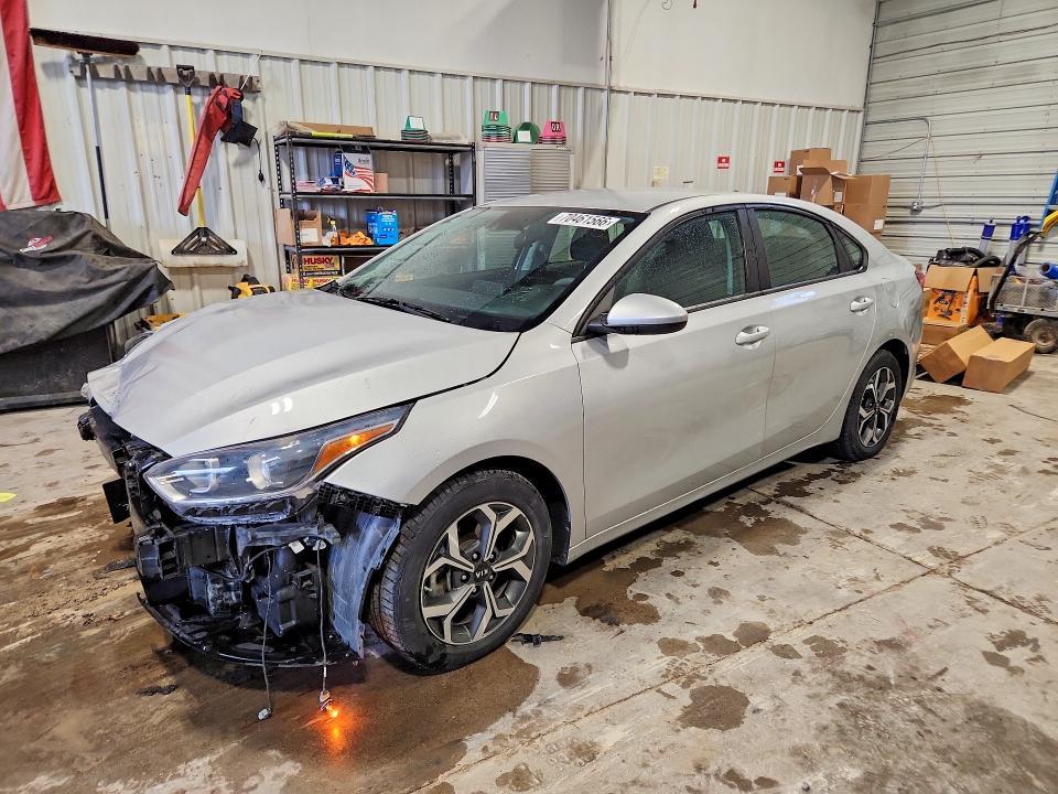 2021 KIA FORTE LXS  