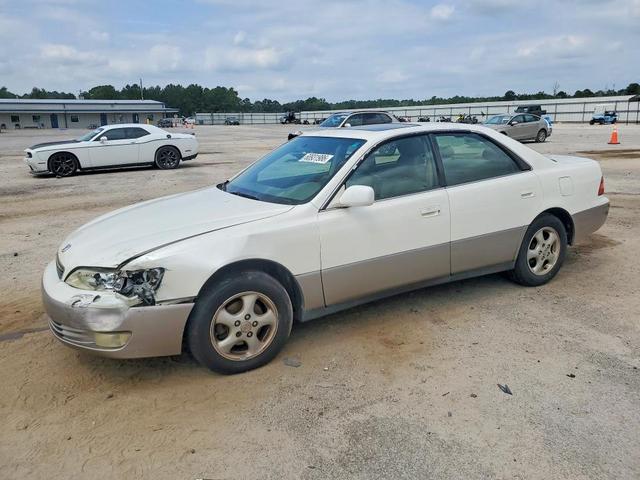 1999 LEXUS ES 300  