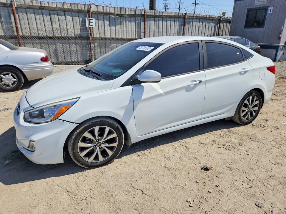 2015 HYUNDAI ACCENT GLS  