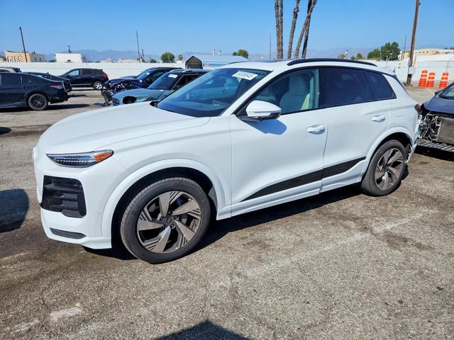 2025 AUDI Q6 E-TRON PREMIUM PLUS  