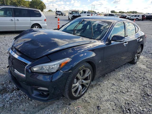 2015 INFINITI Q70 37  