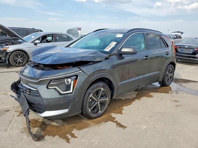 2025 KIA NIRO LX  