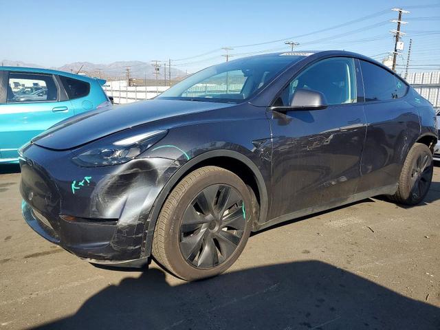 2025 TESLA MODEL Y   