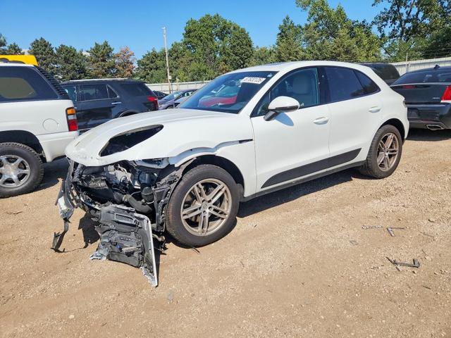 2020 PORSCHE MACAN   
