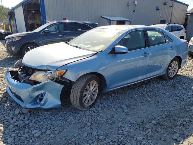 2013 TOYOTA CAMRY XLE  