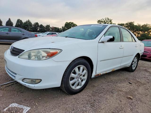 2003 TOYOTA CAMRY XLE  
