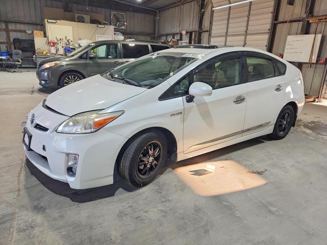 2011 TOYOTA PRIUS THREE  