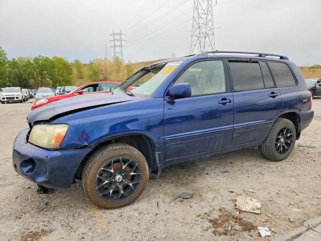 2004 TOYOTA HIGHLANDER BASE  