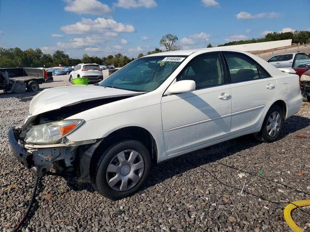 2002 TOYOTA CAMRY LE  