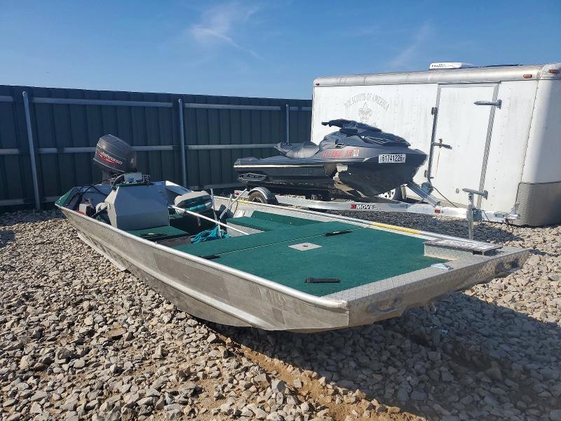 1999 JON BOAT