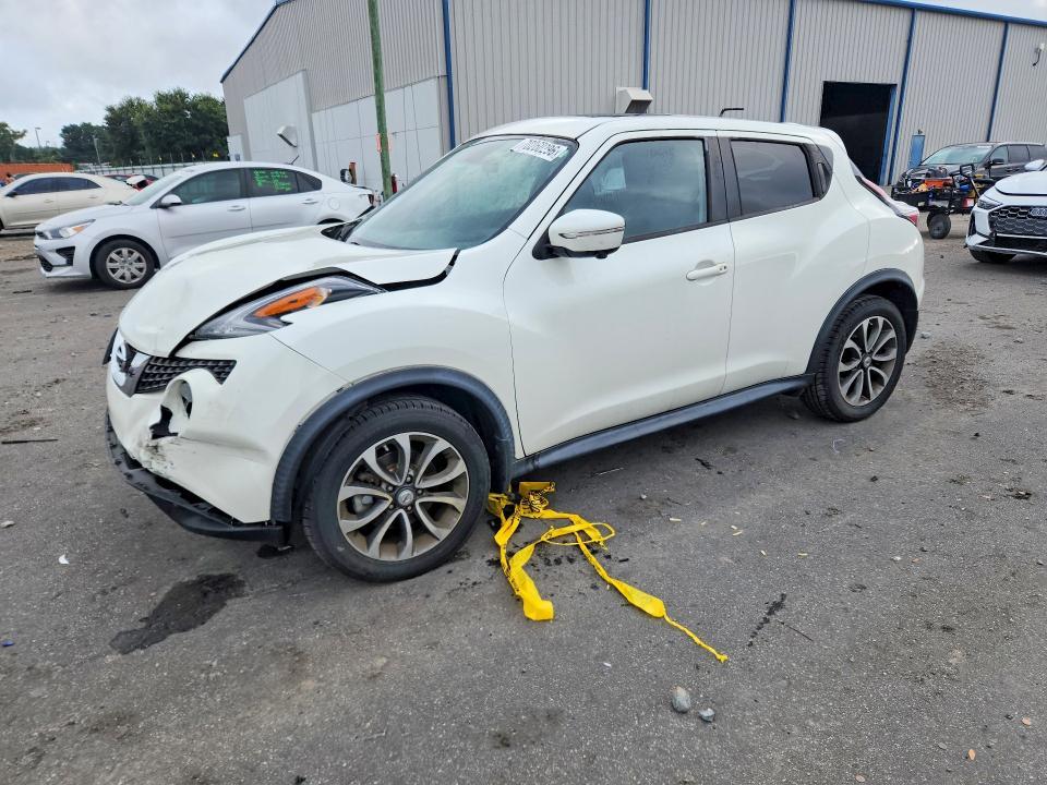 2017 NISSAN JUKE SL  