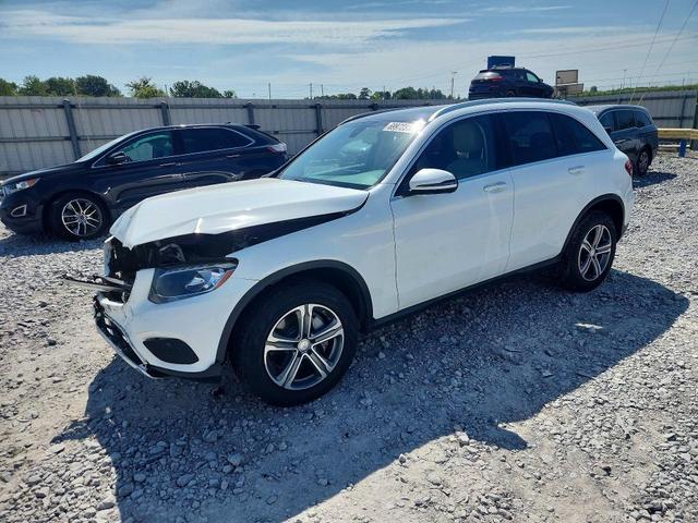 2017 MERCEDES-BENZ GLC 300  