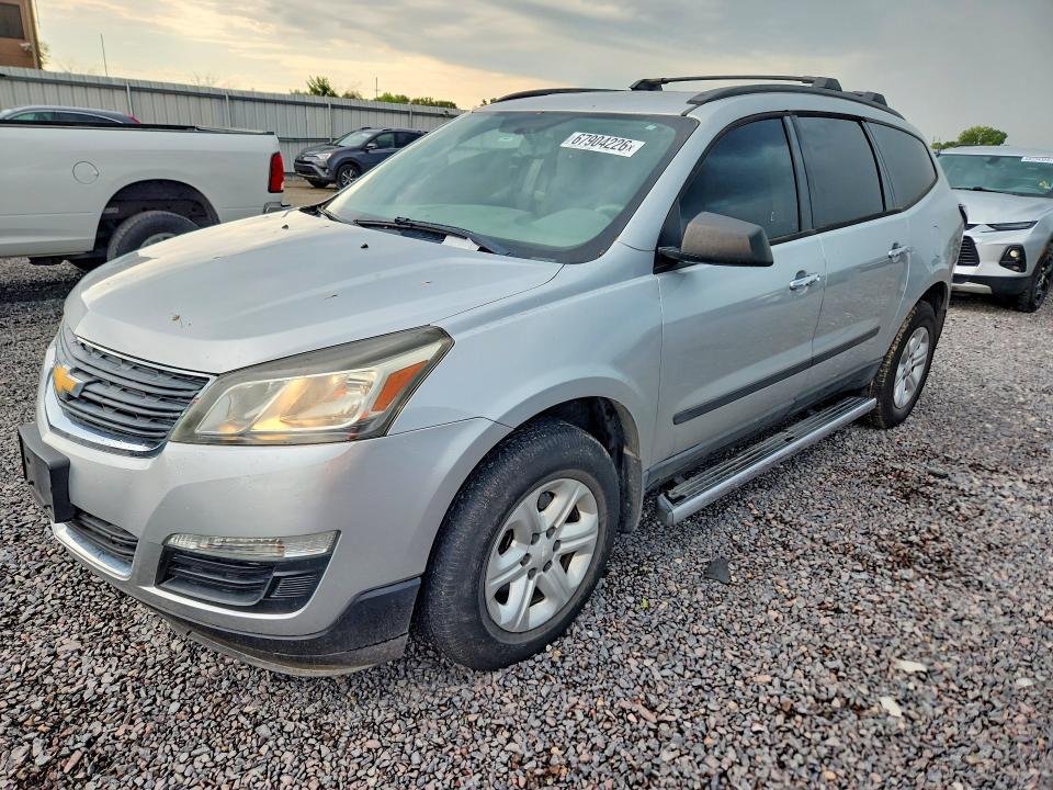 2015 CHEVROLET TRAVERSE LS  