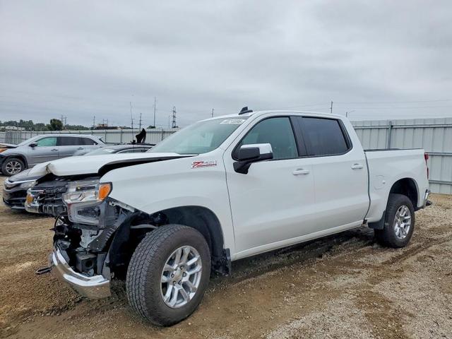 2024 CHEVROLET SILVERADO K1500 LT  