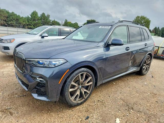 2022 BMW X7 M50I  
