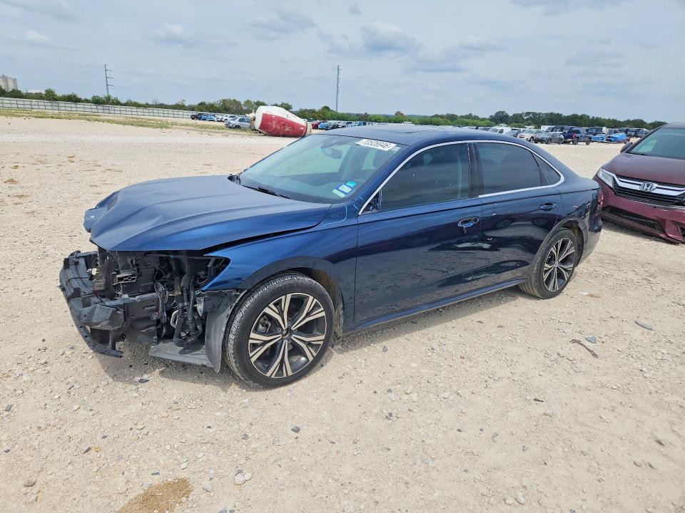 2022 VOLKSWAGEN PASSAT SE  
