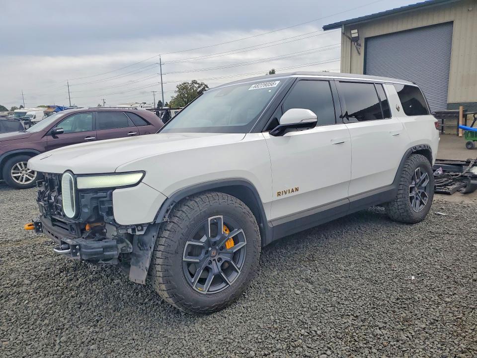 2023 RIVIAN R1S ADVENTURE  