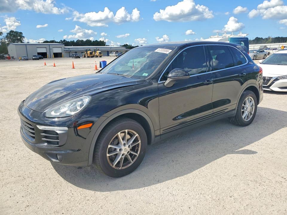 2016 PORSCHE CAYENNE   