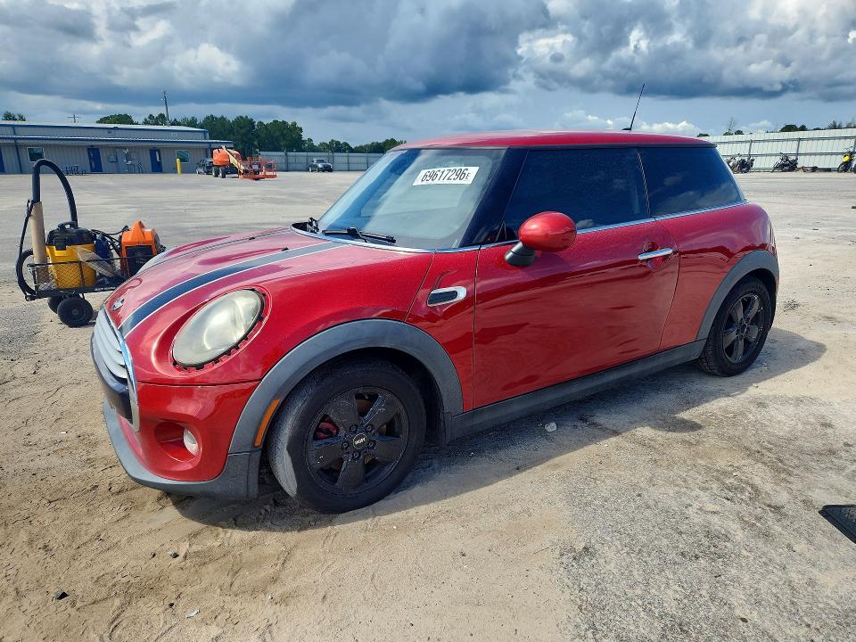 2015 MINI COOPER   