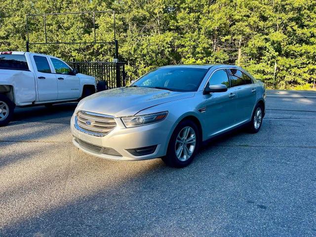 2018 FORD TAURUS SEL  