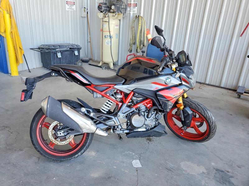 2025 BMW G310 R  