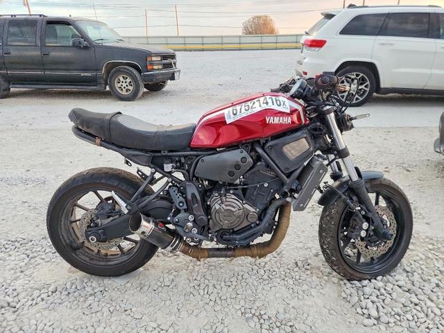 2018 YAMAHA XSR700   