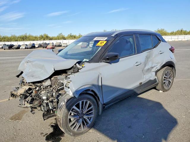 2024 NISSAN KICKS SV  