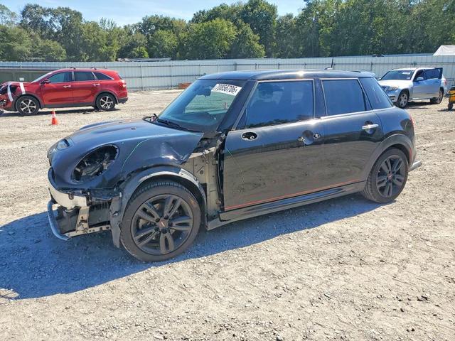 2016 MINI COOPER