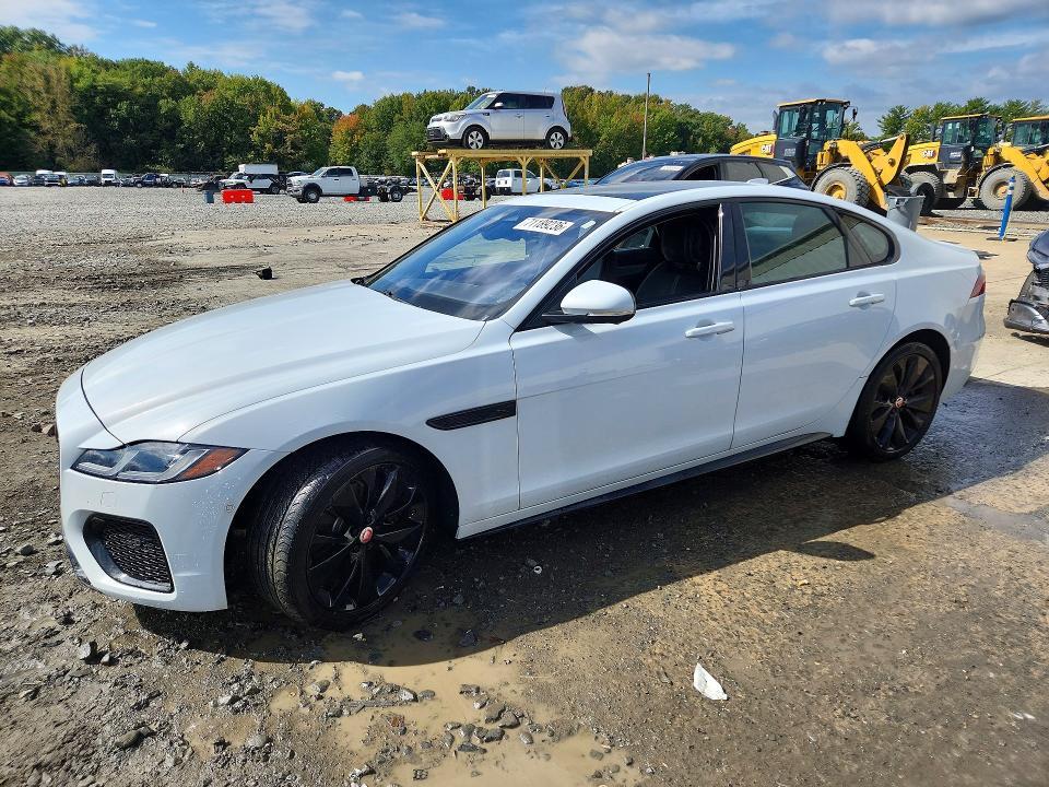 2021 JAGUAR XF R-DYNAMIC SE  