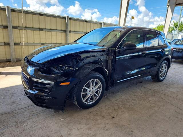 2016 PORSCHE CAYENNE   