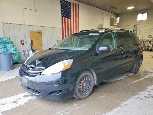 2008 TOYOTA SIENNA LE 7-PASSENGER  