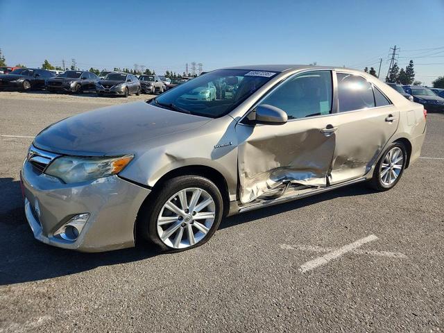 2013 TOYOTA CAMRY HYBRID XLE  