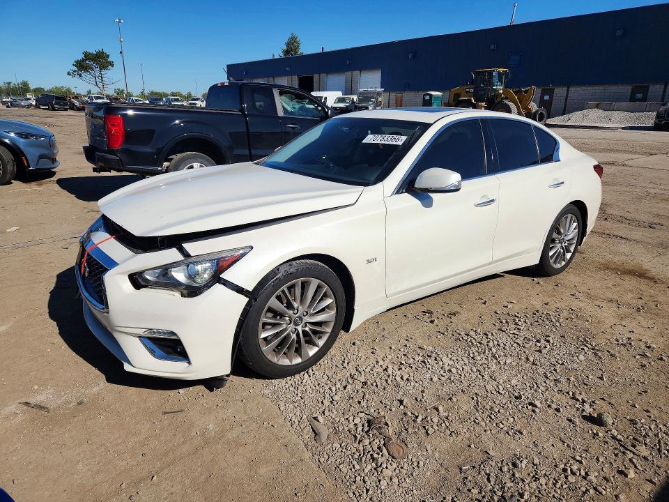 2019 INFINITI Q50 30T LUXE  