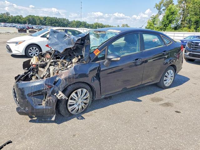 2013 FORD FIESTA SE  