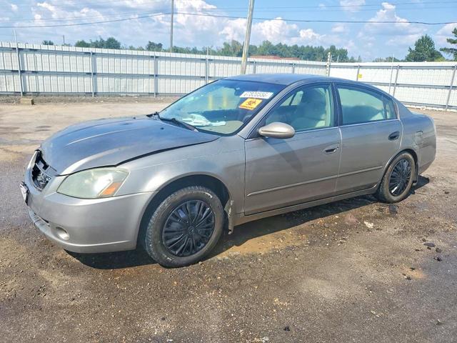 2005 NISSAN ALTIMA 25  