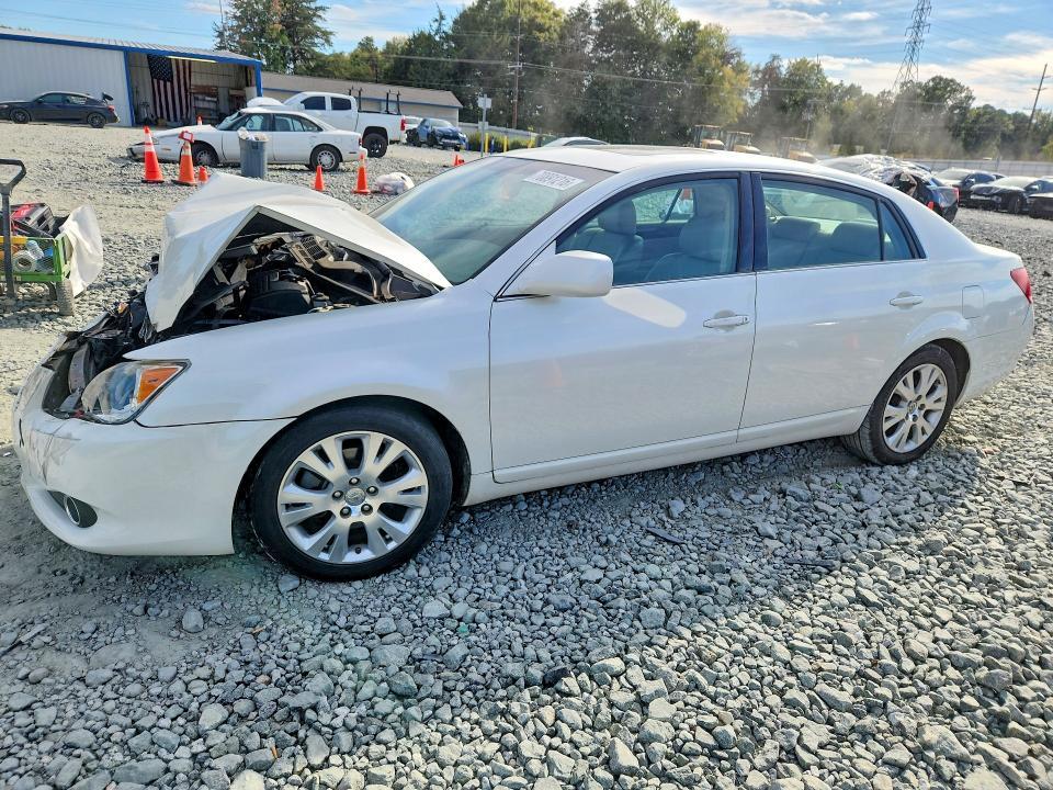 2008 TOYOTA AVALON XLS  