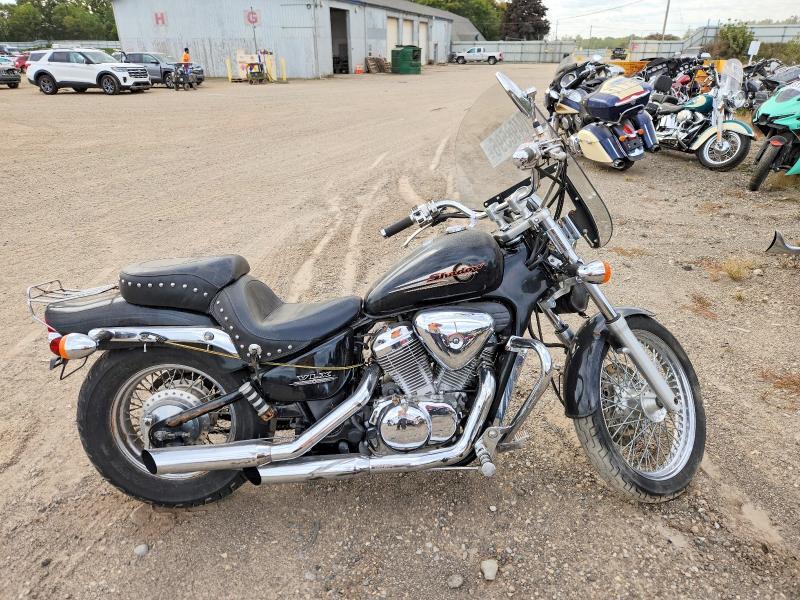 2001 HONDA VT600 CD  