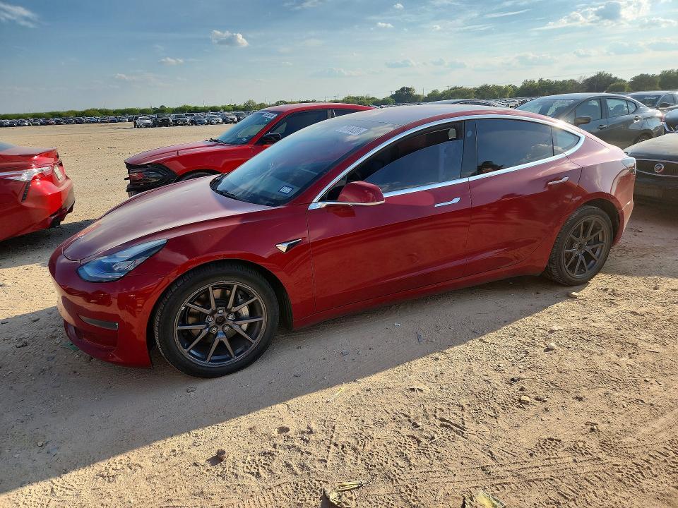 2018 TESLA MODEL 3   