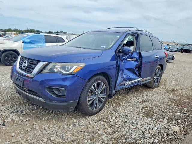 2017 NISSAN PATHFINDER PLATINUM  