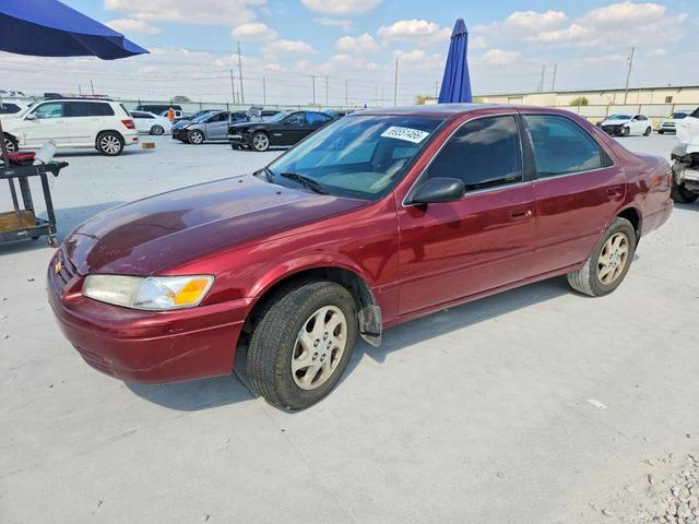 1999 TOYOTA CAMRY XLE V6  