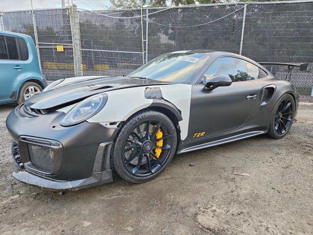 2018 PORSCHE 911 GT2 RS  