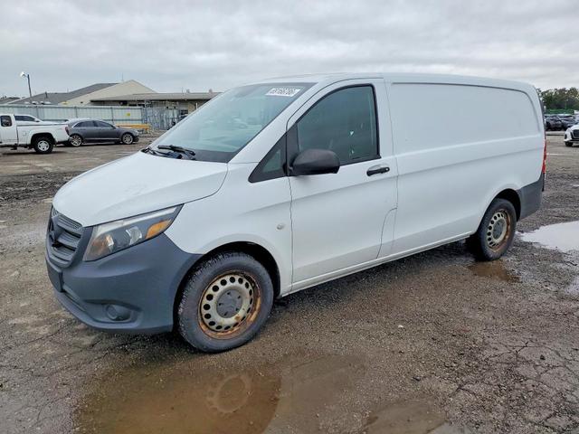 2017 MERCEDES-BENZ METRIS   