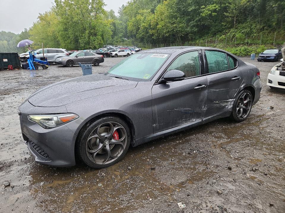 2020 ALFA ROMEO GIULIA TI  