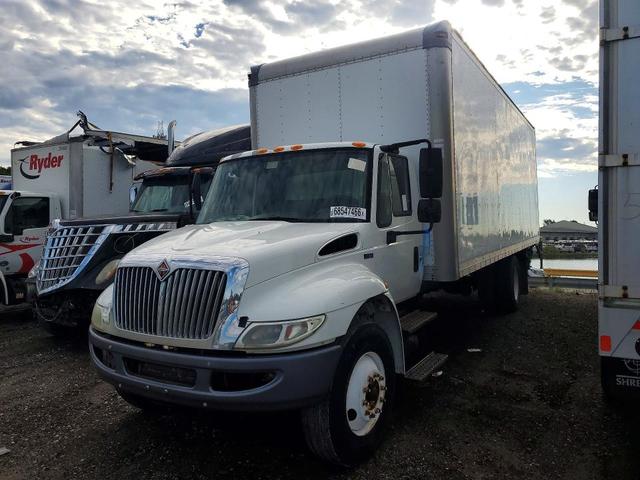 2015 INTERNATIONAL 4300 BOX TRUCK