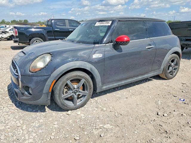 2015 MINI COOPER S  