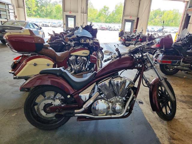 2010 HONDA VT1300 CX  