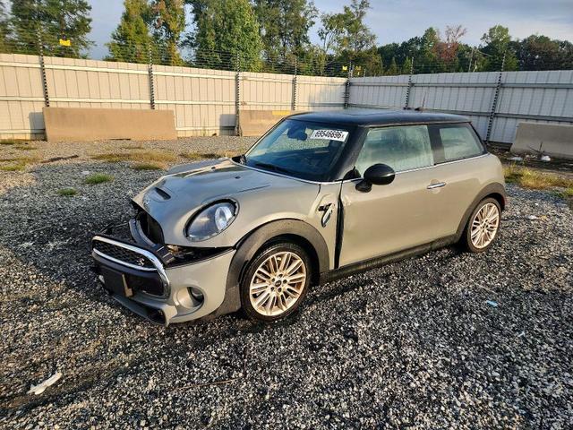 2019 MINI COOPER S  